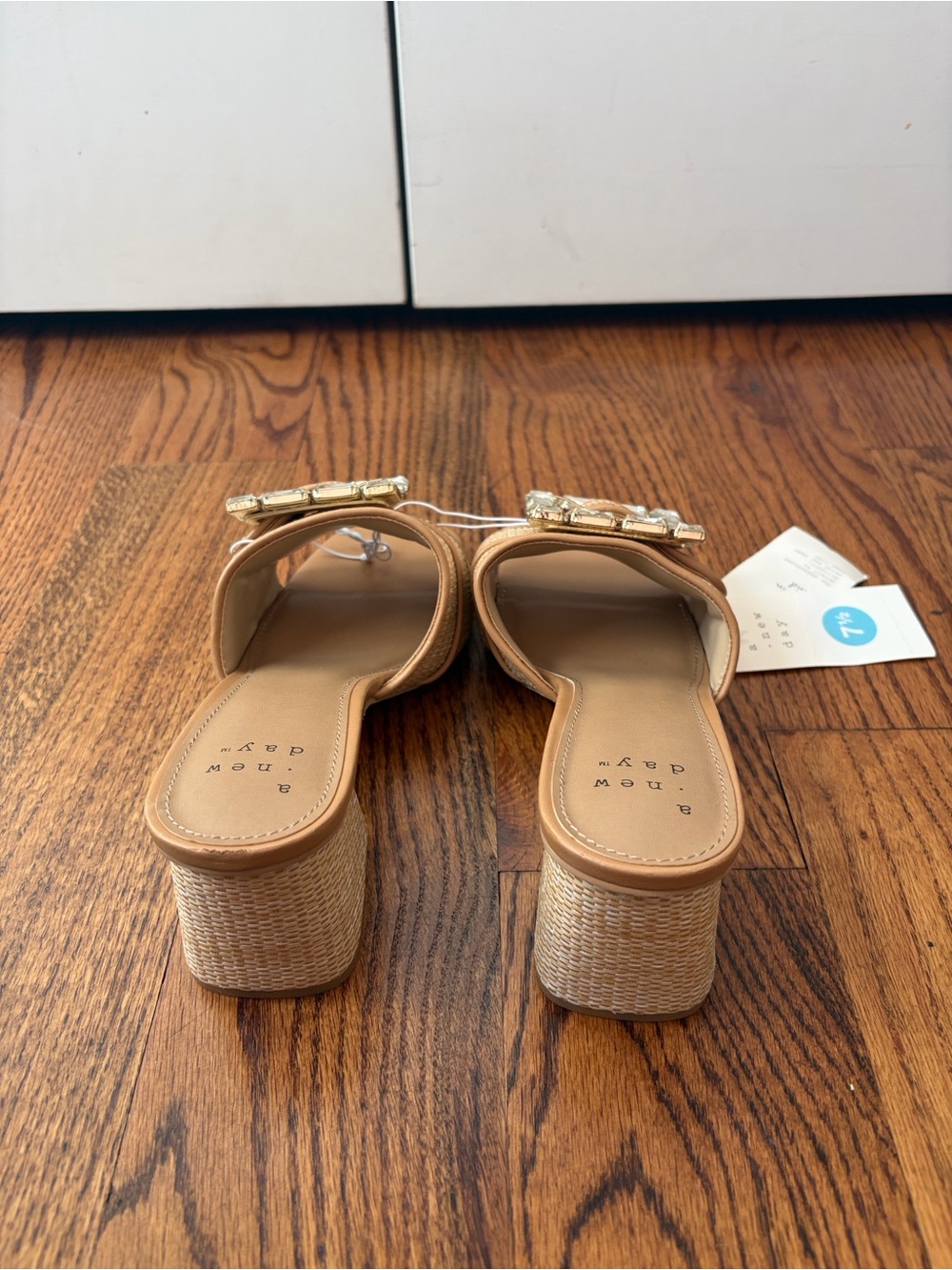a new day Kathleen Tan Jeweled Block Heel Slide Sandals Size 7.5 New with Tags - Picture 4 of 6